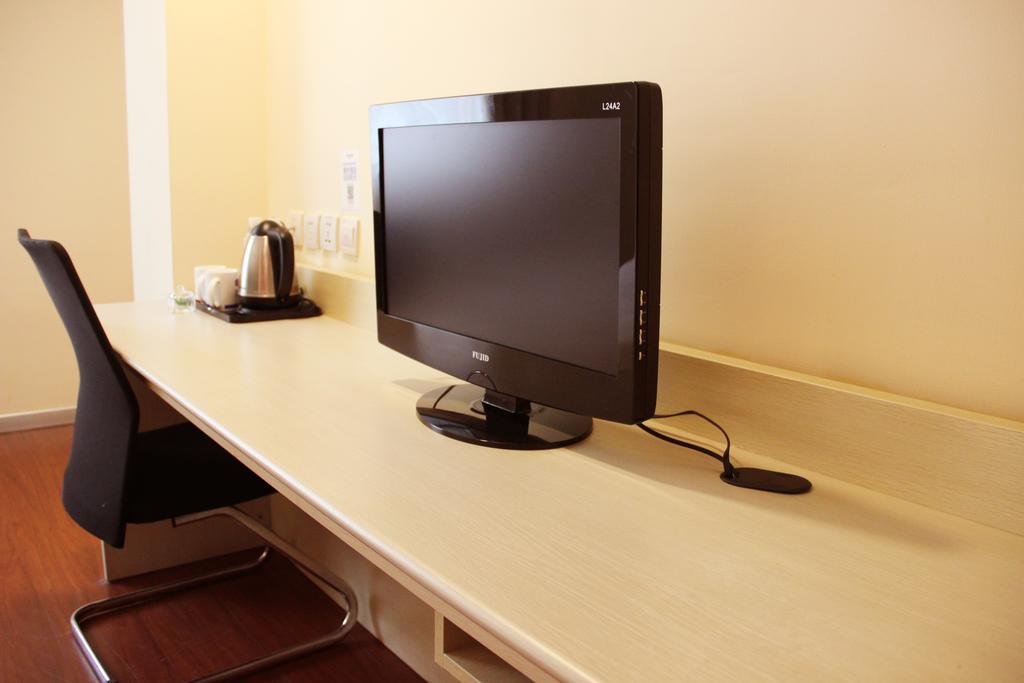 Hotel Hanting Express Shanghai Jiading New City 2*